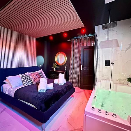 Suite Meg Esbly Ngoại thất bức ảnh