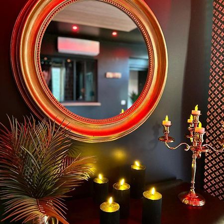 Suite Meg Esbly Ngoại thất bức ảnh